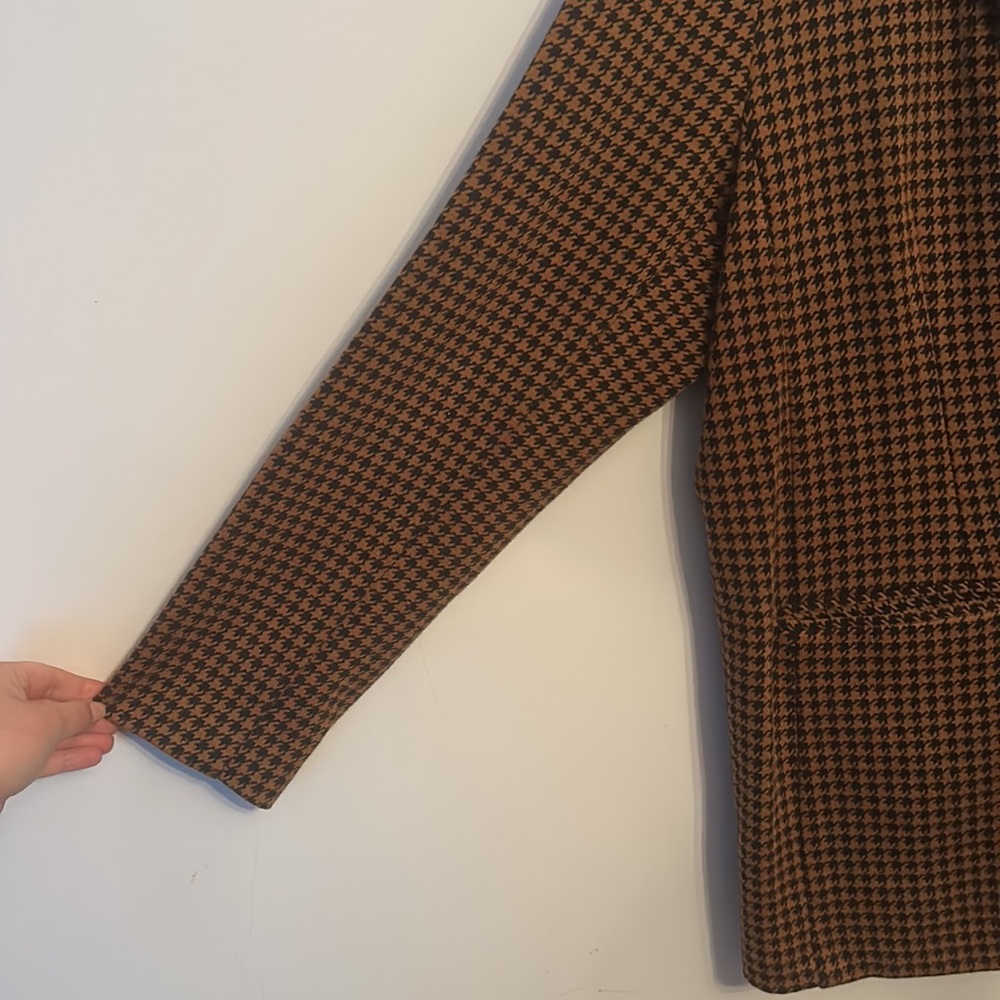 Brown And Black Houndstooth Patterned Blazer - image 4
